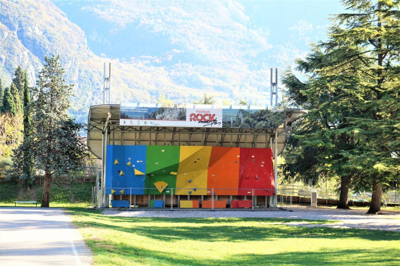 Primo Passo Apartments Арко Екстериор снимка